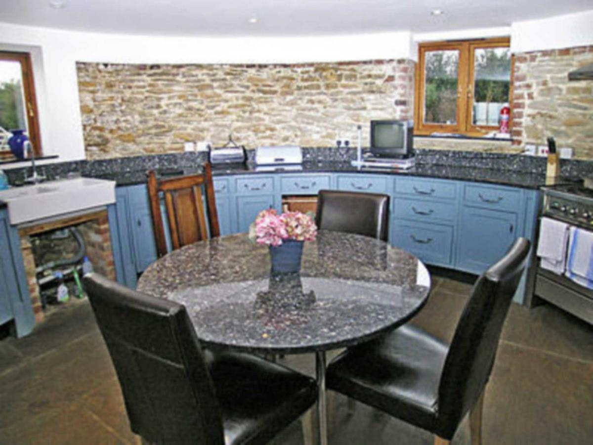Thornsdale Oast House Villa Stone  Exterior photo
